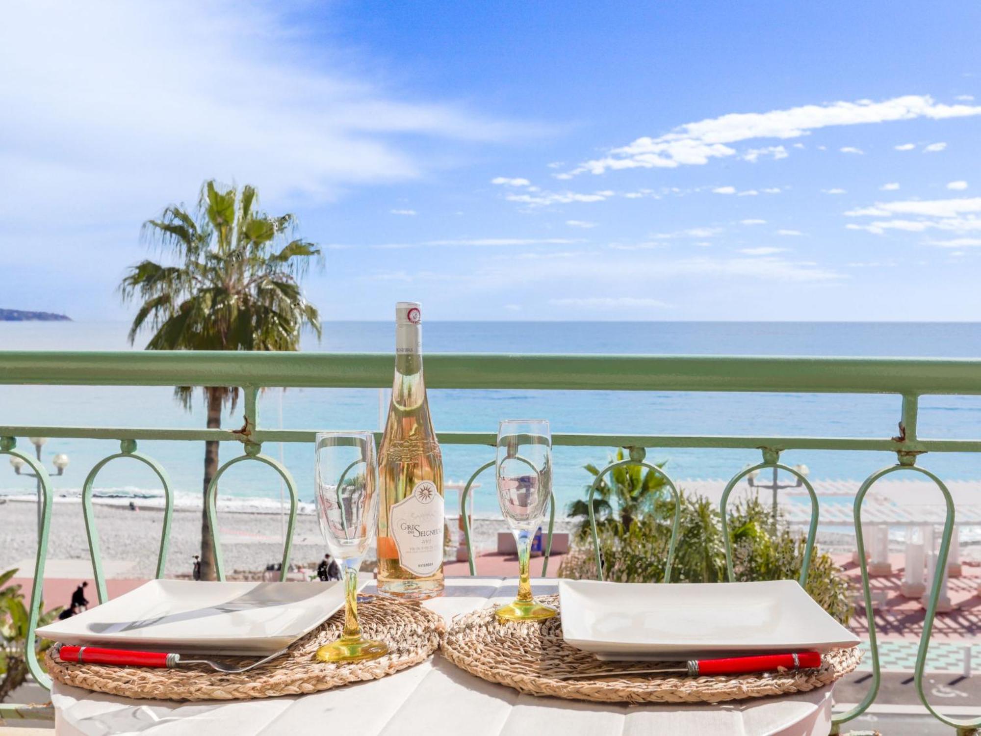 Apartment Les Yuccas Promenade Des Anglais By Interhome Ницца Экстерьер фото