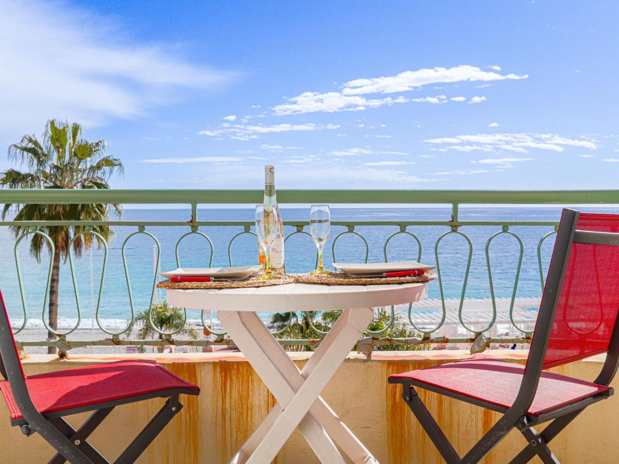 Apartment Les Yuccas Promenade Des Anglais By Interhome Ницца Экстерьер фото